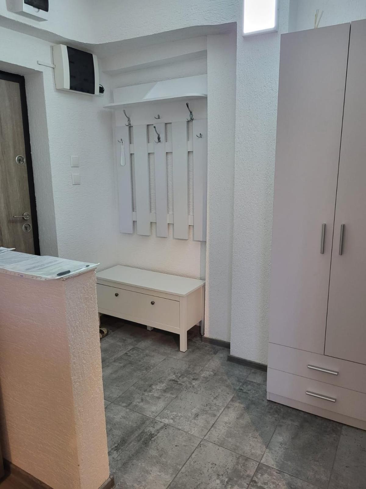 Mona Central Apartment Vajdahunyad Kültér fotó
